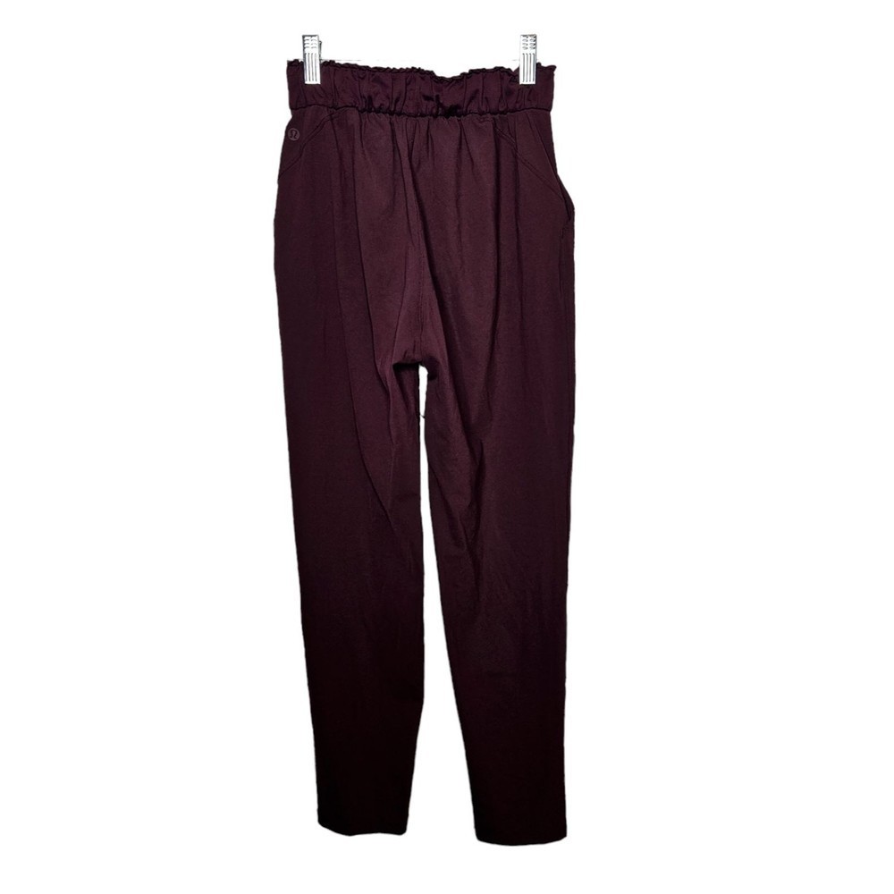LULULEMON Keep Moving Pant 7/8 High-Rise Cassis Women's 2 W5CWDS Elastic Waist - Picture 4 of 8